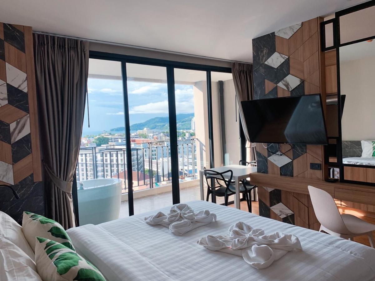 Sky Wave Patong Hotel Екстериор снимка