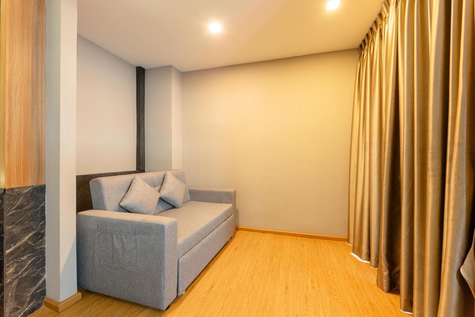 Sky Wave Patong Hotel Екстериор снимка